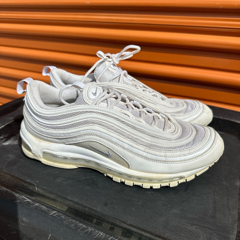 Men's Nike Air Max 97 White Sneakers size 11